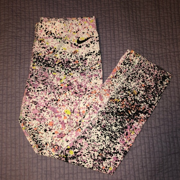 Nike Pants - Splattered paint crop Nike leggings